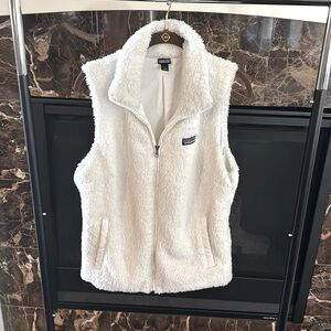 Patagonia sleeveless, fuzzy vest/jacket.